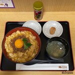 鶏三和 JR京都伊勢丹店的实拍图