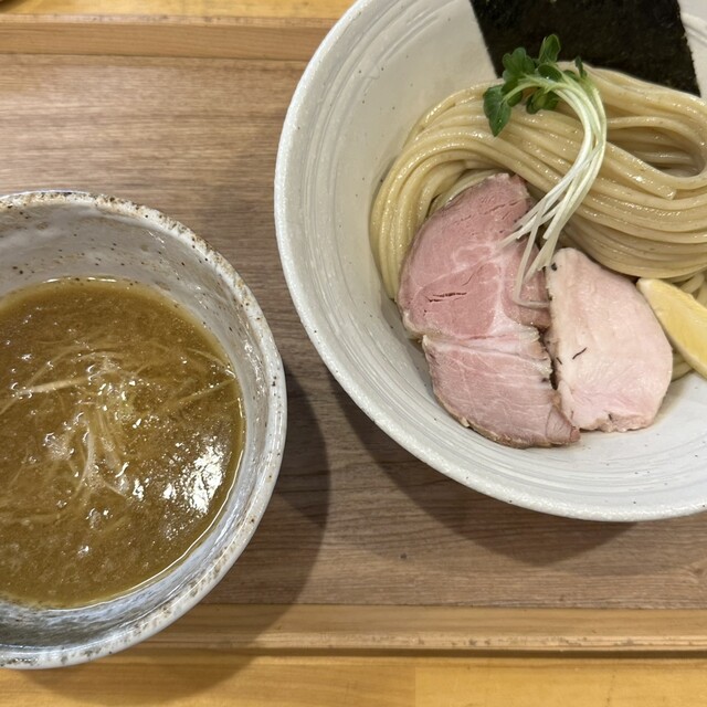 MENYA NAKAGAWA的實拍高清圖