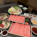 京都つゆしゃぶCHIRIRI 大阪梅田茶屋町店的實拍圖