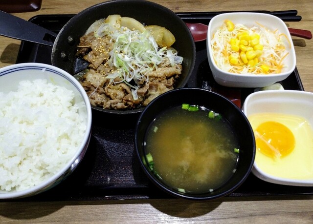 吉野家 環状７号線豊玉南店的实拍高清图