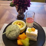 recommendations for F&J×THE CORNER ROOM