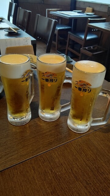 魚と旬菜と日本酒　炙りのどまん中的实拍高清图