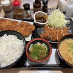松のや 新橋店的實拍圖