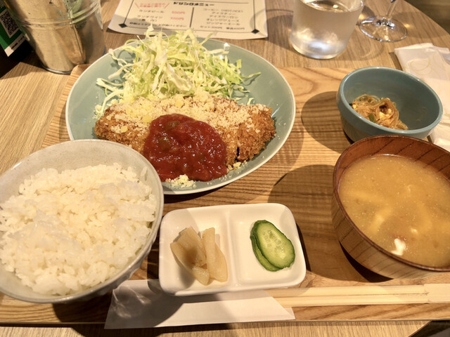 テイスティングバー 柴田屋酒店 本店的實拍高清圖