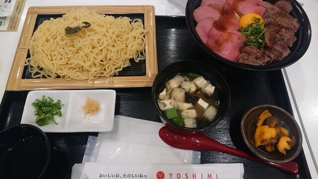 ローストビーフ YOSHIMI 三井アウトレットパーク札幌北広島店的实拍高清图