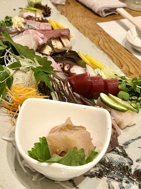 博多海鮮処まんぷく屋 大名店的實拍高清圖
