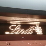 recommendations for リンツ ショコラ ブティック クリスタ長堀店