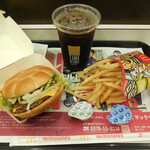 マクドナルド 人形町店的實拍圖