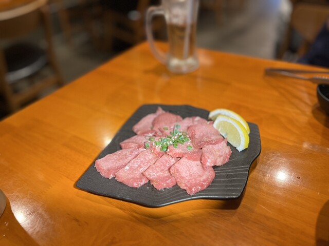 recommendations image for 焼肉ホルモン 瞭