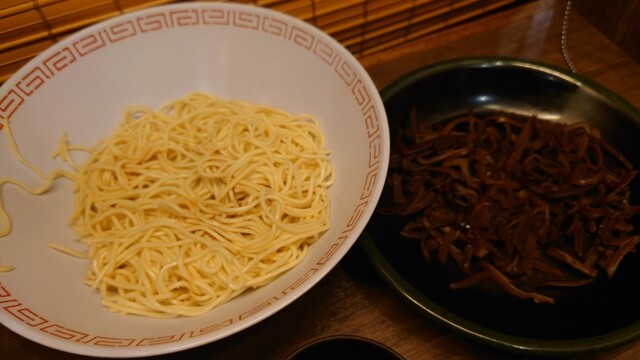 一蘭 下北沢店的实拍高清图