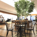 モア カフェ 東京インテリア家具 大阪本店的實拍圖