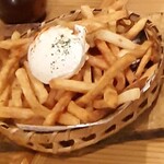 甲州肉炉端 炭とやまなし 茅場町本店的實拍圖