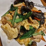24時間 餃子酒場 目黒店的实拍图