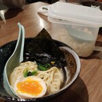横浜家系ラーメン 武田家 旭川店的实拍图