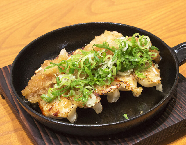 recommendations image for 日本栄光酒場ロッキーカナイ 大塚のれん街
