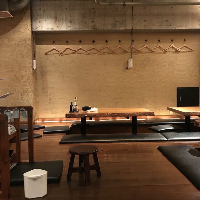 信州炉端 串の蔵 新宿都庁前店的实拍高清图
