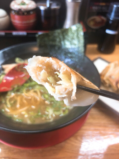 賢蔵辣麺的實拍高清圖