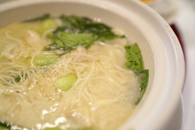 新橋亭的實拍高清圖