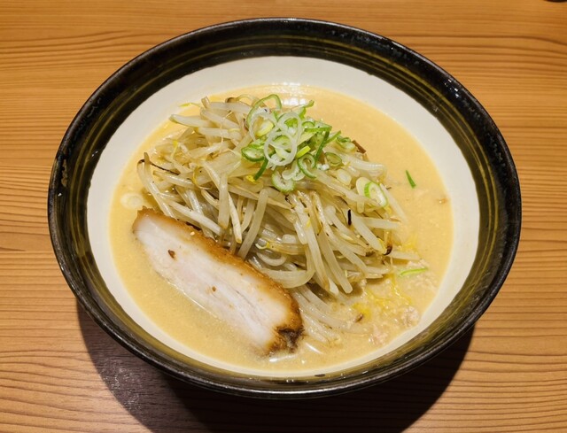 いと井 東京ラーメン横丁店的實拍高清圖