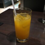 ラ パウザ 阪急梅田店的實拍圖