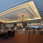 recommendations for ロイヤルホスト 高輪店