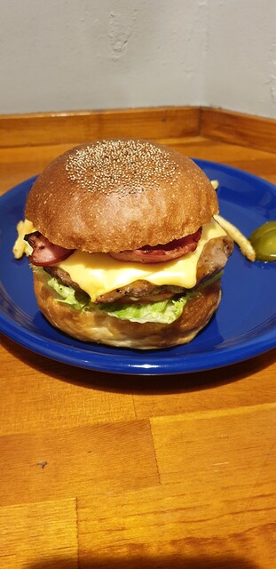 バーガーショップホットボックス的实拍高清图