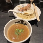 recommendations for 麺屋武蔵 武骨相傳