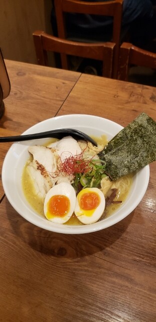 麺や 美風 戸越銀座店的實拍高清圖