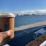 ブルーボトルコーヒー 竹芝カフェ的實拍圖
