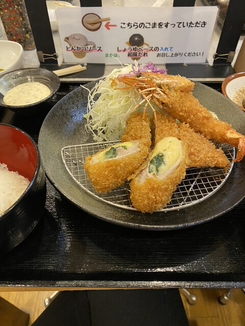 とんかつ ながた園 コスモタワー店的實拍高清圖