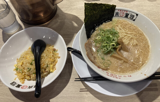 河童ラーメン本舗 箕面店的實拍高清圖