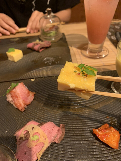 京都肉×青果サワー 京的实拍高清图