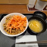 松屋 博多駅前通り店的實拍圖