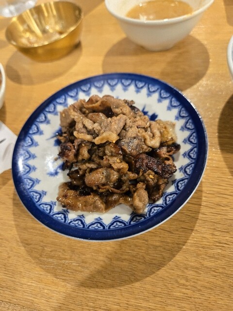黒毛和牛ホルモン大衆焼肉しんすけ 練馬店的實拍高清圖