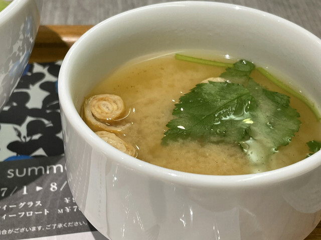 ナナズ グリーンティ 福岡パルコ店的實拍高清圖