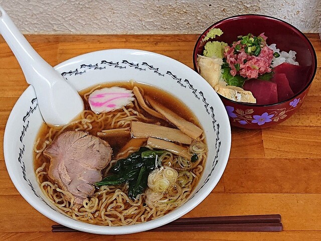 かどのめし屋 海鮮食堂 足立市場店的實拍高清圖
