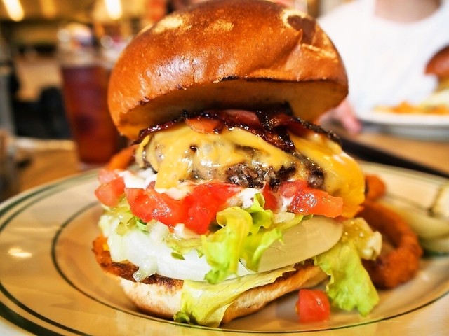 ザ バーガースタンド ナツメグ的实拍高清图