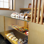 梅花亭的实拍图