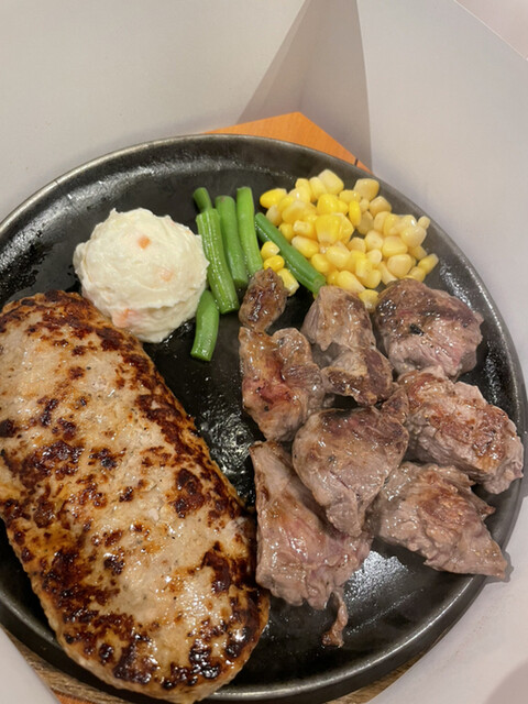 鉄板王国 町田店的实拍高清图