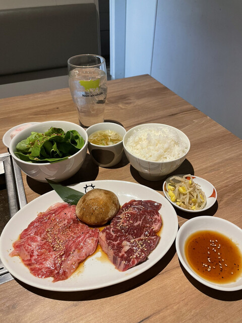 焼肉グレート 神田ROOM店的實拍高清圖