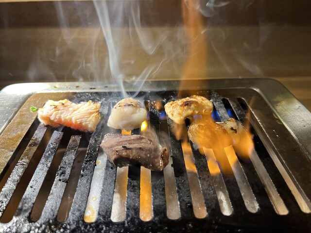 recommendations image for 焼肉ホルモン 瞭