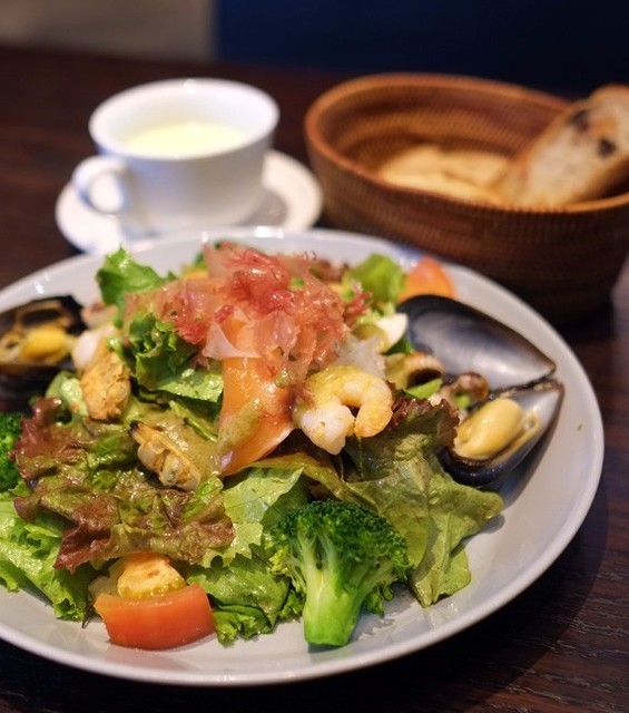 ベーカリー&レストラン 沢村 新宿的實拍高清圖