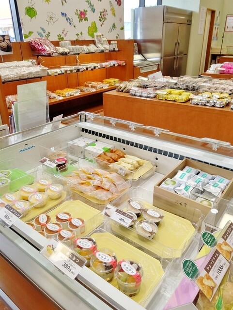 recommendations image for 六花亭 ダイイチ清田店