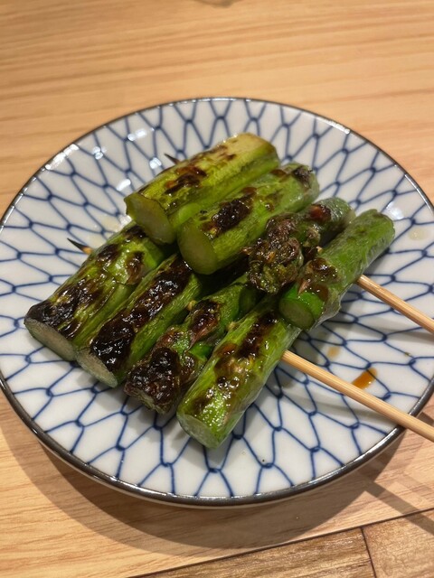 炭火牛串 にくまる的实拍高清图