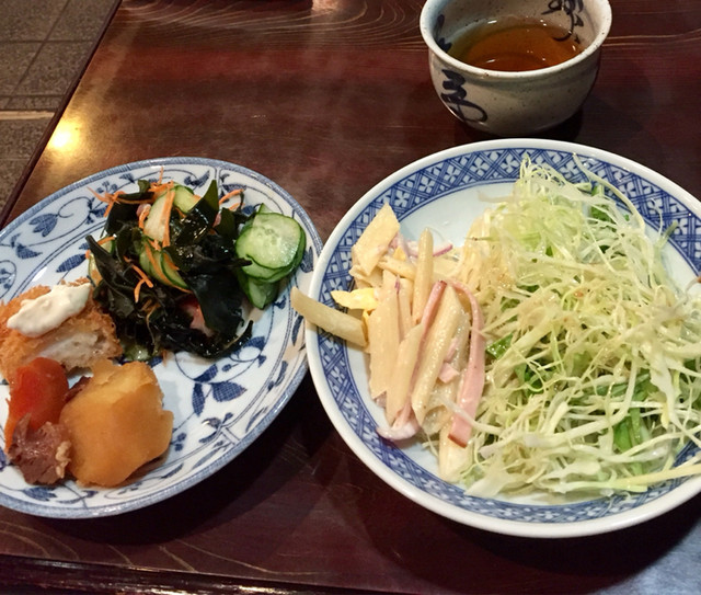 地下酒場的实拍高清图