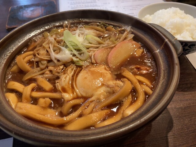 酒と味噌煮込み 味噌煮込罠的實拍高清圖