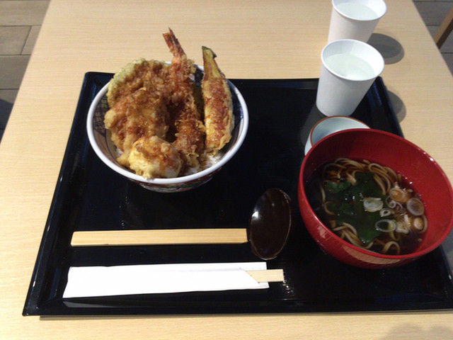 天ぷら さき亭 国際線旅客ターミナルビル羽田空港店的實拍高清圖