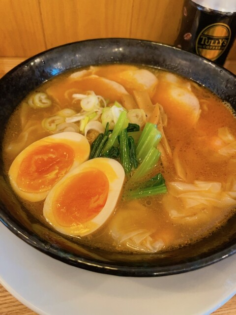 ワンタンメンの満月 三鷹店的实拍高清图