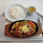 レストランカフェ・地球こうさてん的实拍图