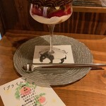 夜パフェ専門店 パフェテリア パル 心斎橋的實拍圖